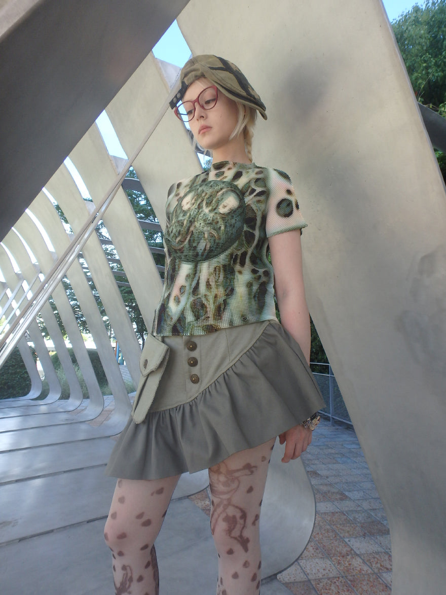 “Bubble Economy” asymmetrical imperfection versatile shaped short skirt