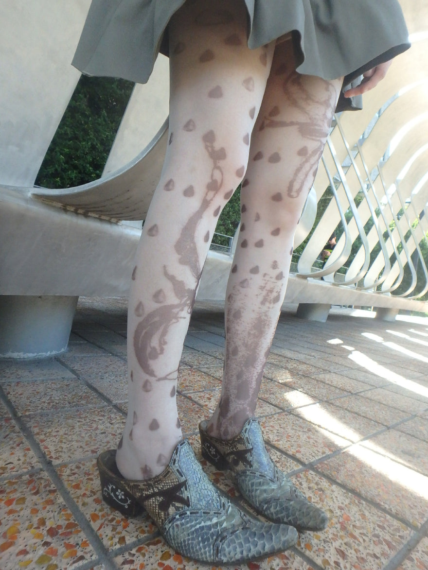 “Time Rain” original hand-drawn irregular print 10D ultra-thin stockings